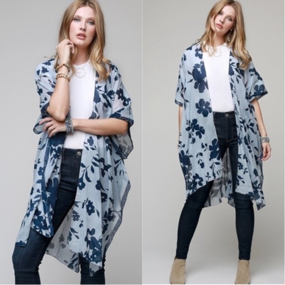 4 PACKS Kimonos